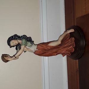 Vintage Giuseppe Armani gypsy dancer  figurine